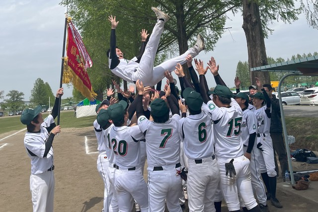 第49回 事業所対抗軟式野球大会で優勝しました - 画像4
